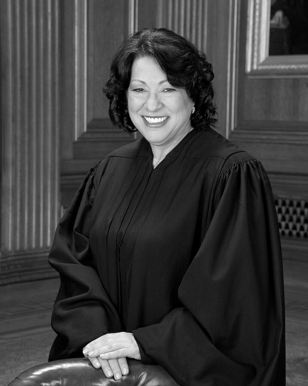 Official portrait of Sonia Sotomayor in judicial robes